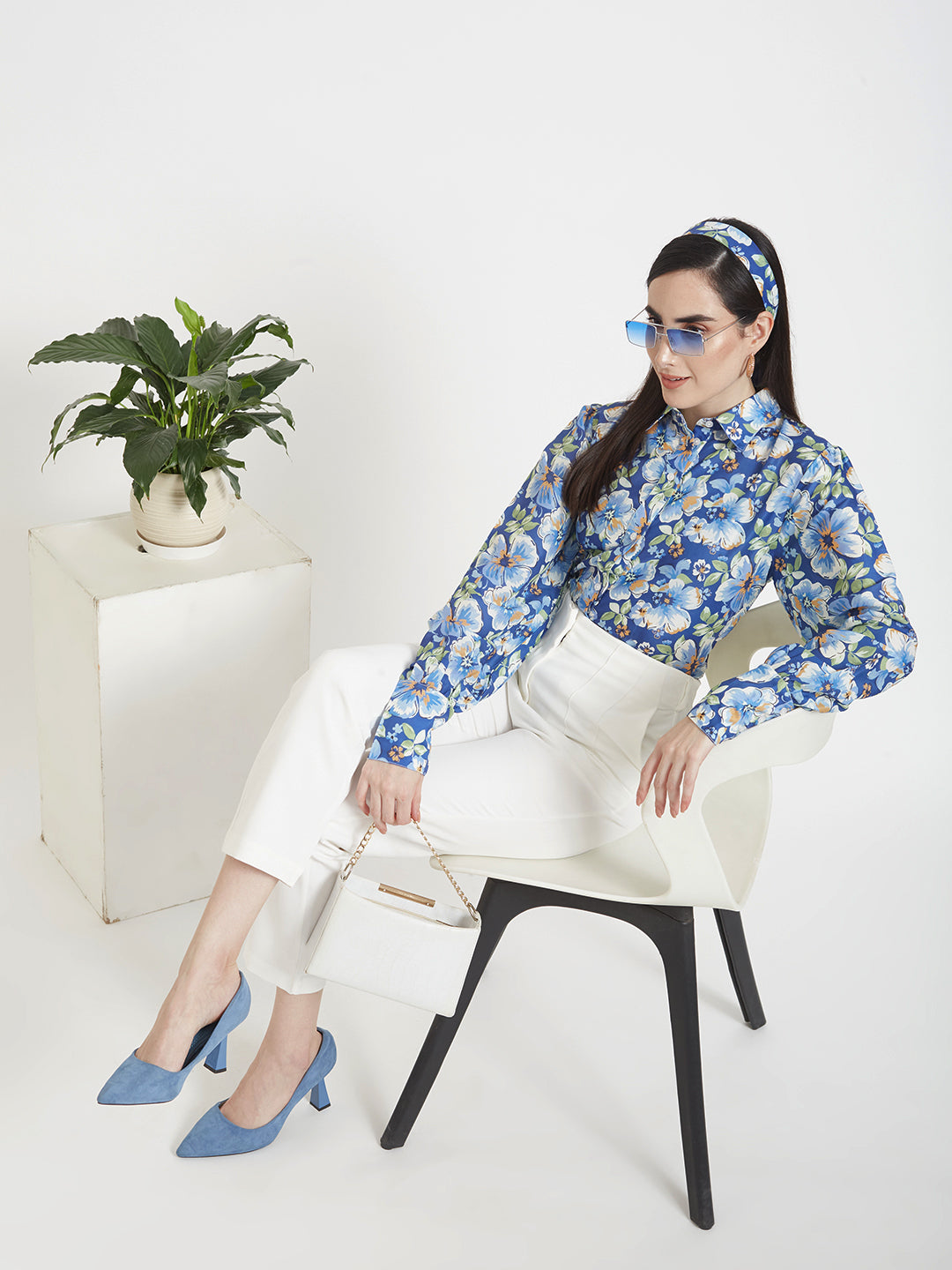 Women'S Luxury Banana Crepe Off White Skin Fit Multi Pleated Trouser