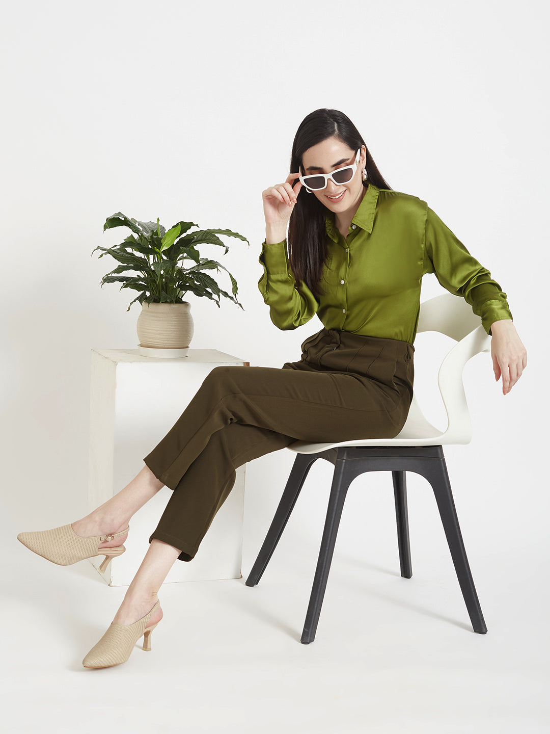 Women'S Premium Olive Regular Fit Solid Satin Shirt With Olive Pleated Trouser