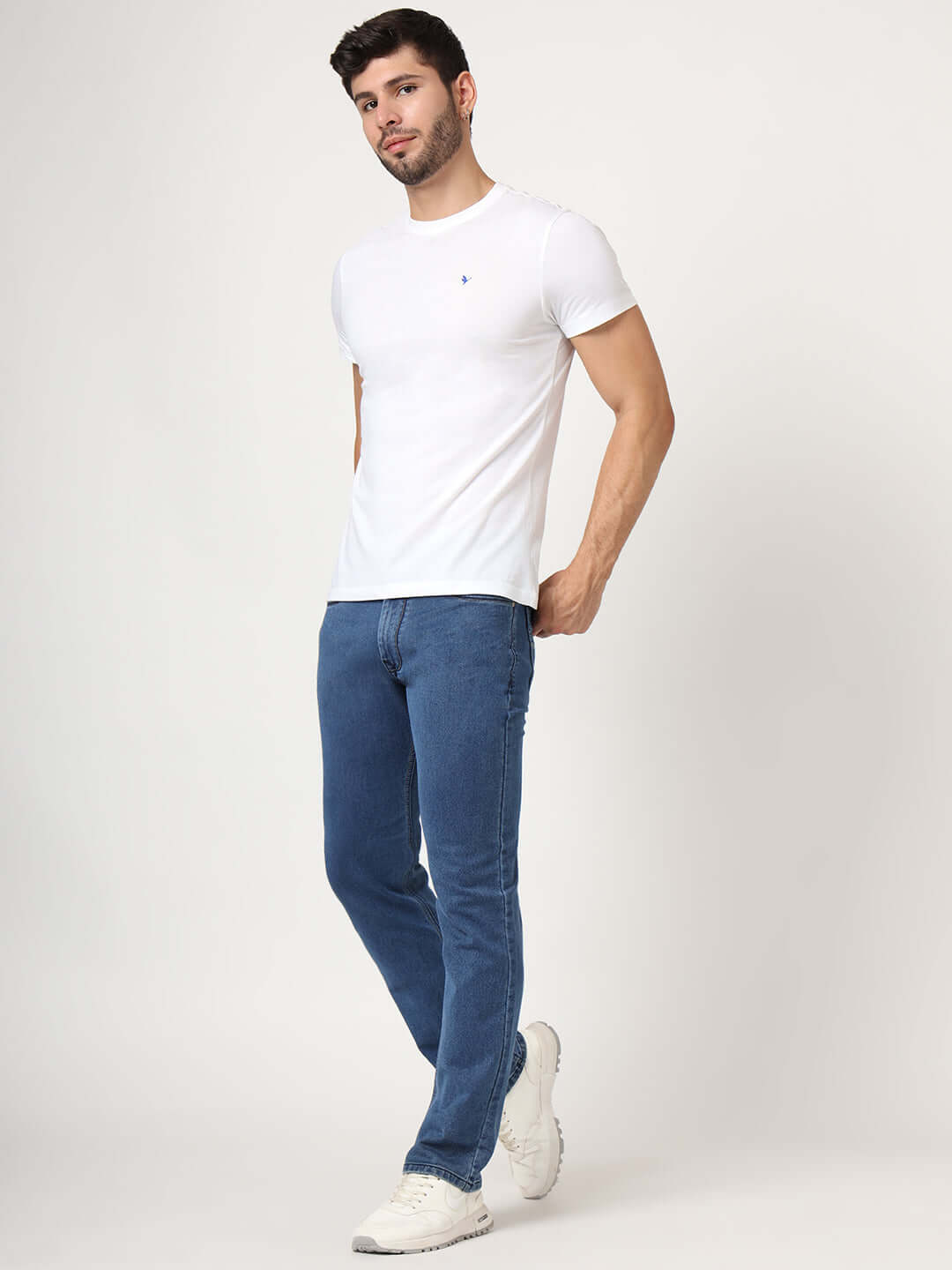 Premium Men'S Blue Mid Wash Relaxed Fit Jeans