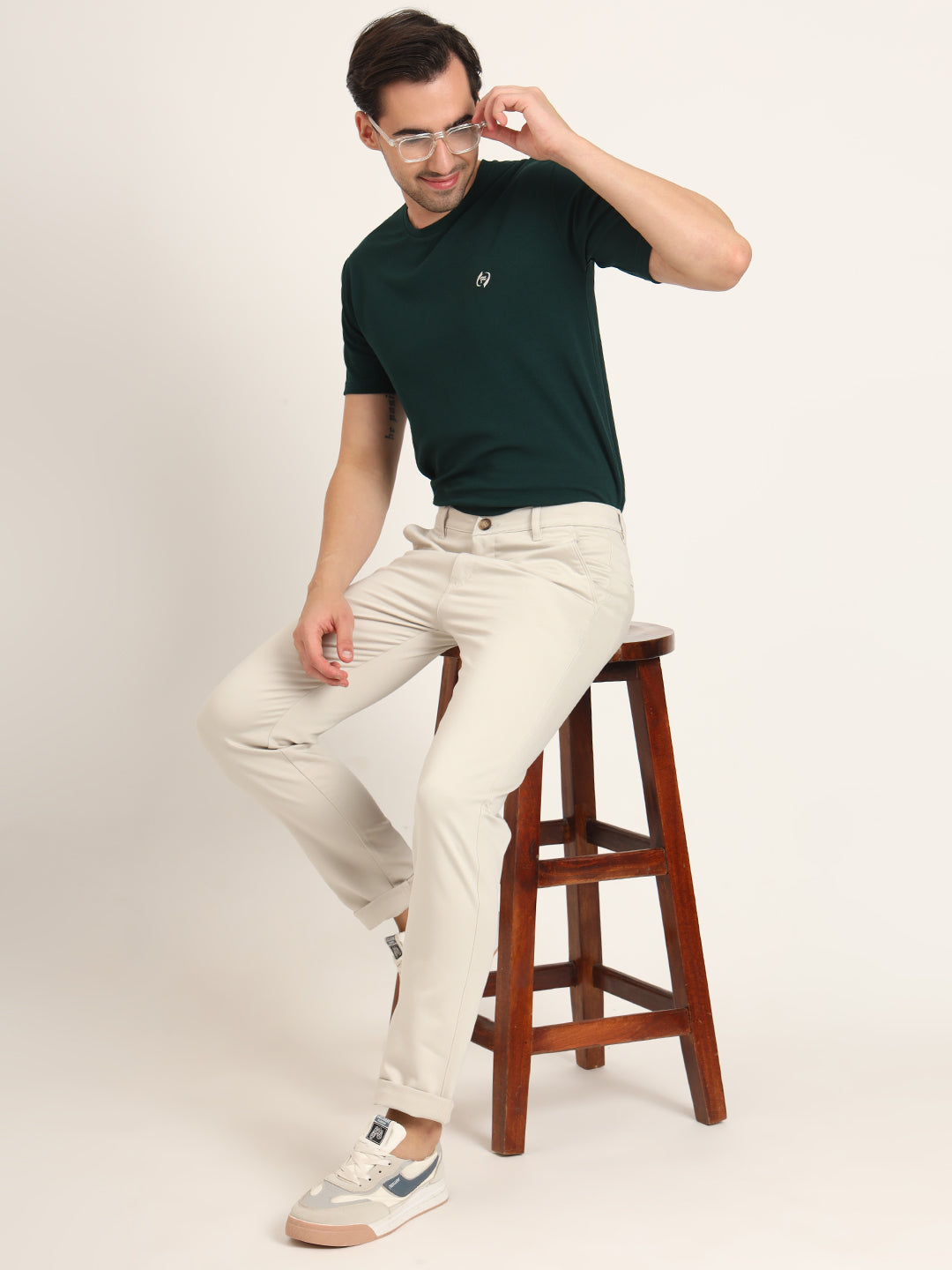 Premium Cotton Stretch Beige Solid Men'S Regular Fit Trouser